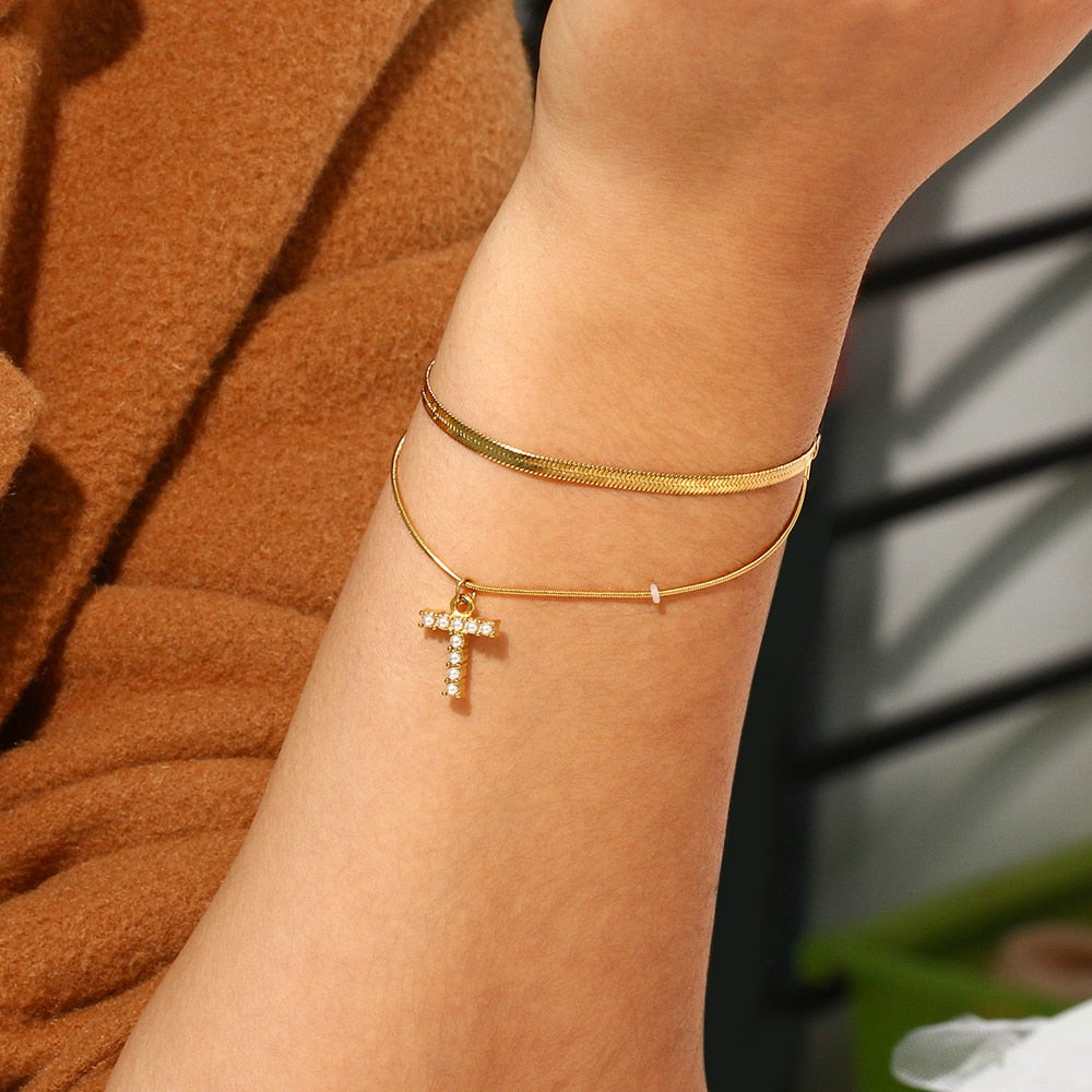 Personalisiertes Armband mit Buchstabe / Edelstahl